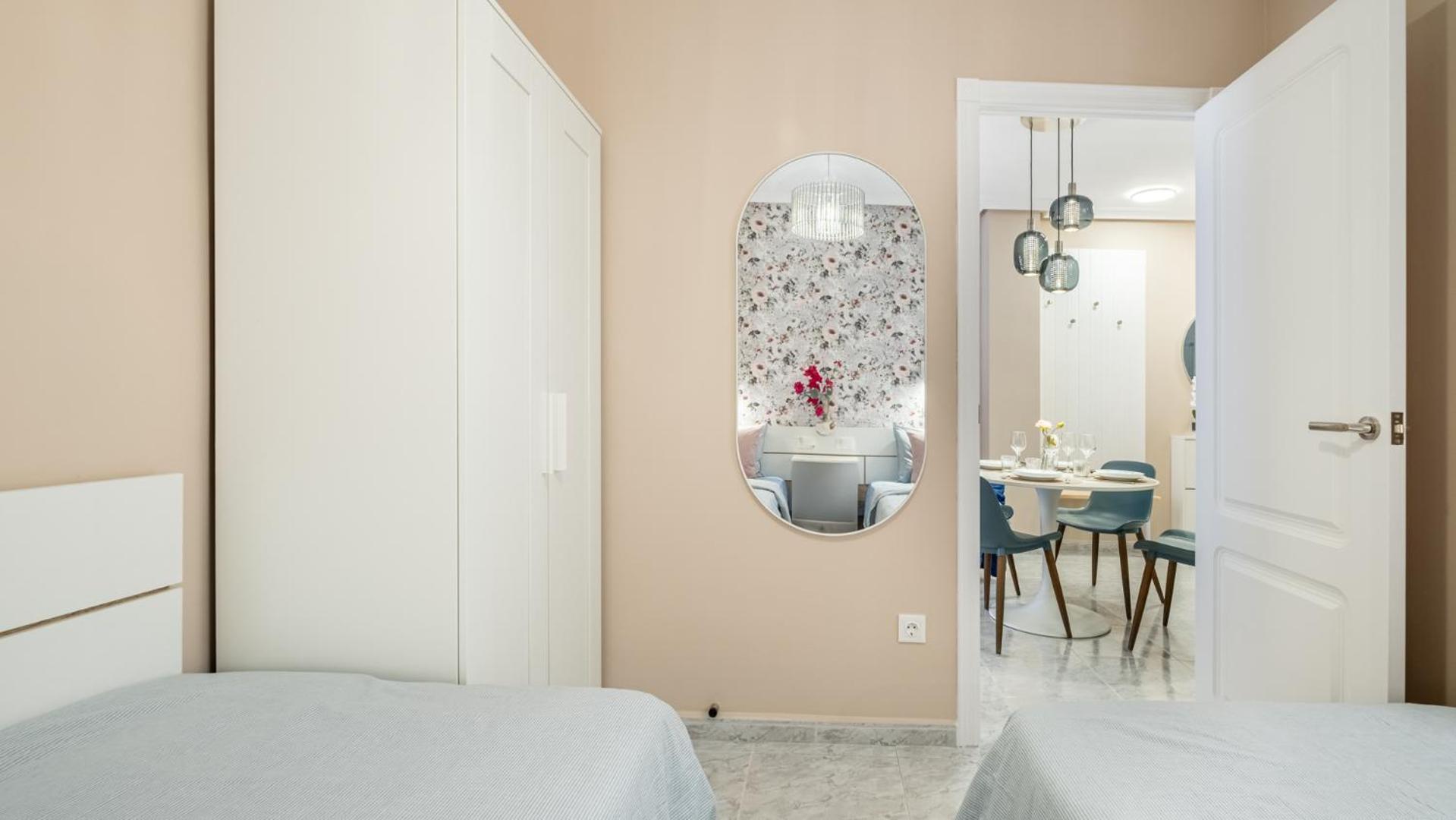 Apartamento Centrico Con Garaje Torrevieja Eksteriør billede