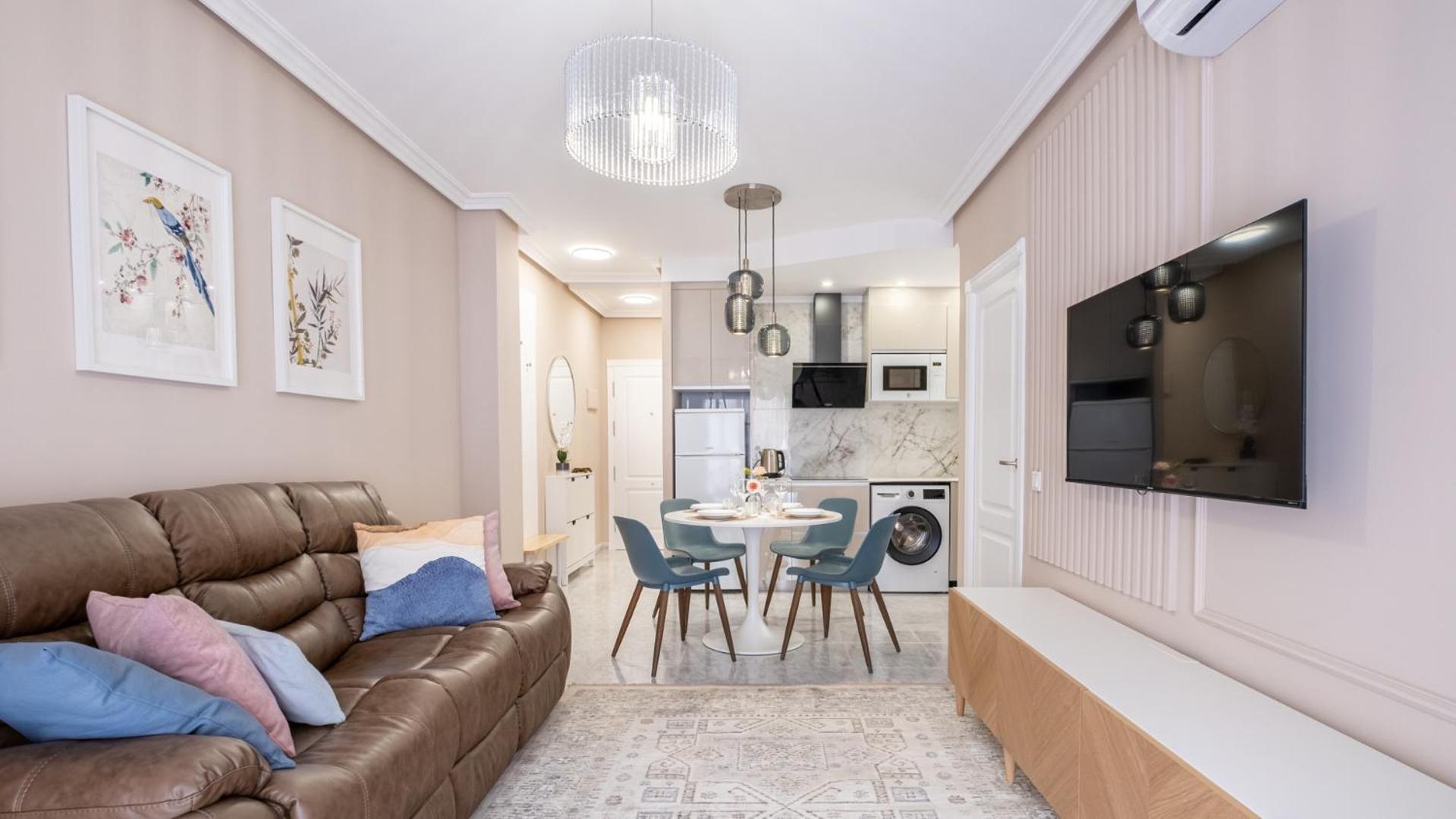 Apartamento Centrico Con Garaje Torrevieja Eksteriør billede