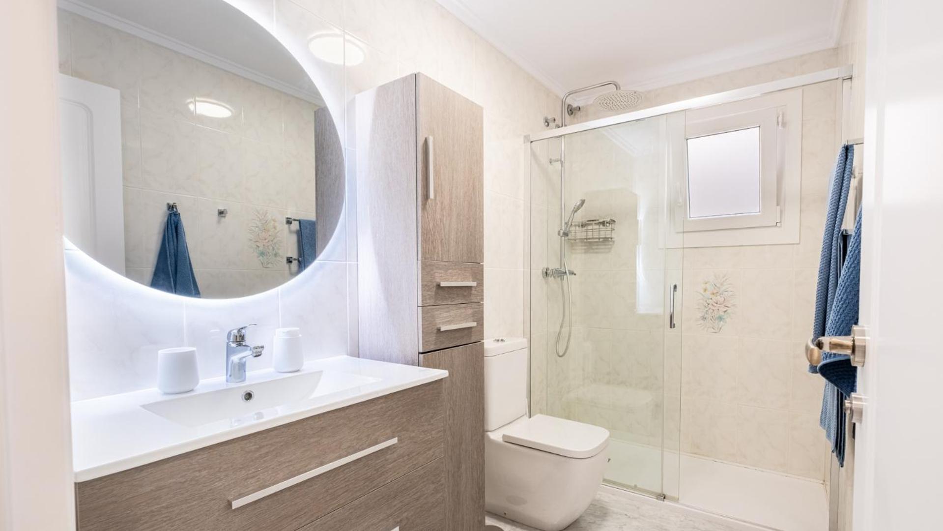 Apartamento Centrico Con Garaje Torrevieja Eksteriør billede